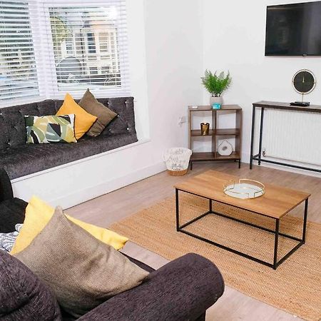 Garden Of Eden 1 Bedroom Flat In Fishponds Bristol Extérieur photo