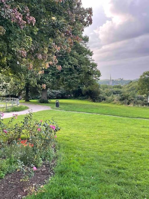Garden Of Eden 1 Bedroom Flat In Fishponds Bristol Extérieur photo