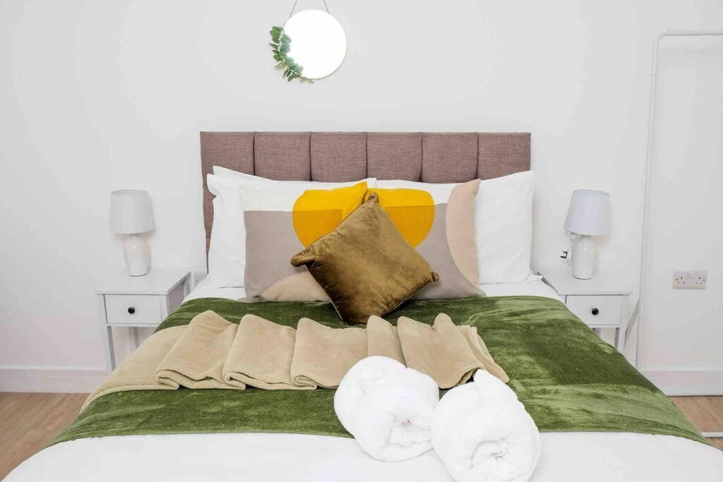 Garden Of Eden 1 Bedroom Flat In Fishponds Bristol Extérieur photo